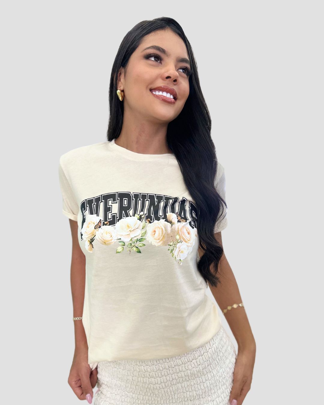 Camiseta RegularFit Rosas - Mozzaar Camiseta RegularFit Rosas