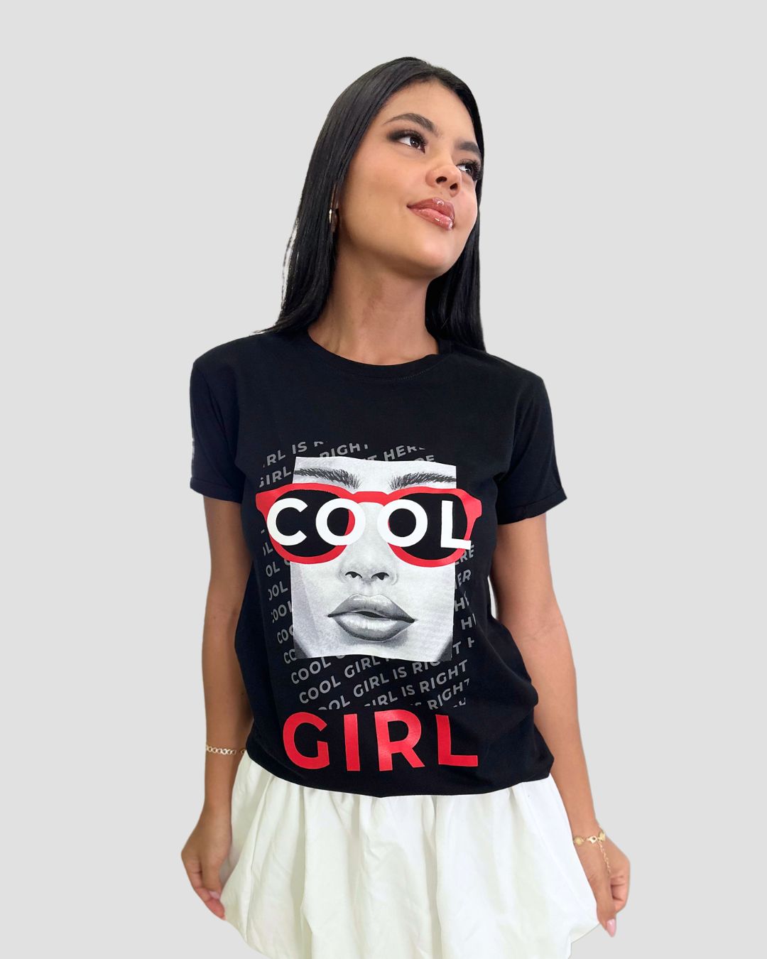 Camiseta RegularFit CoolGirl - Mozzaar Camiseta RegularFit CoolGirl