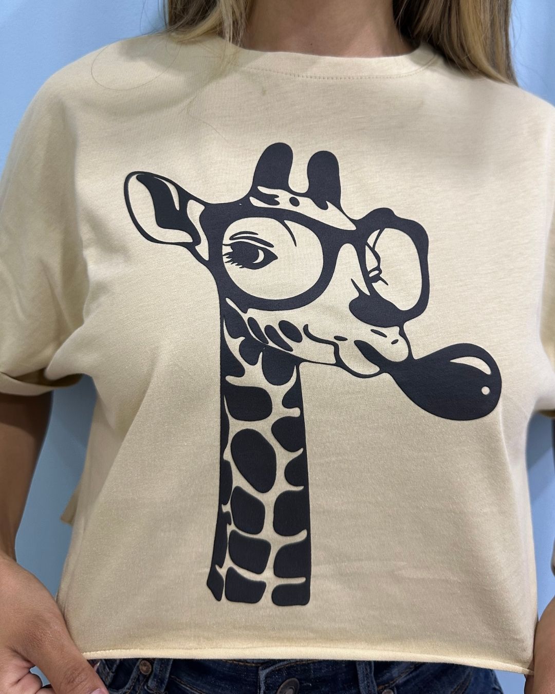 Camiseta Corta Jirafa - Mozzaar Camiseta Corta Jirafa