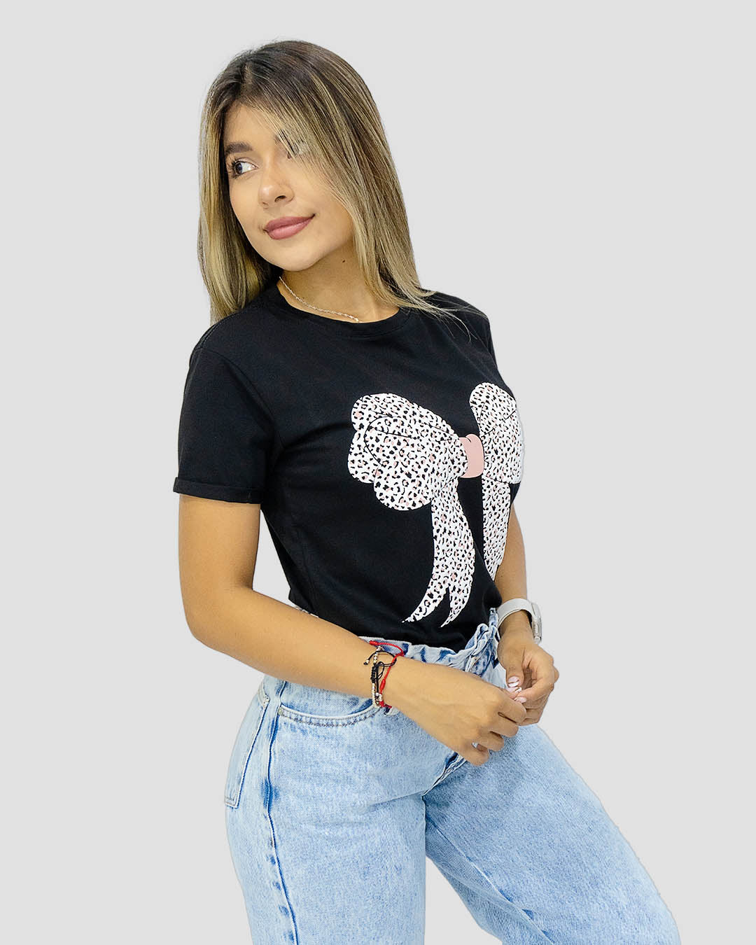 Camiseta RegularFit Coquette - Mozzaar Camiseta RegularFit Coquette