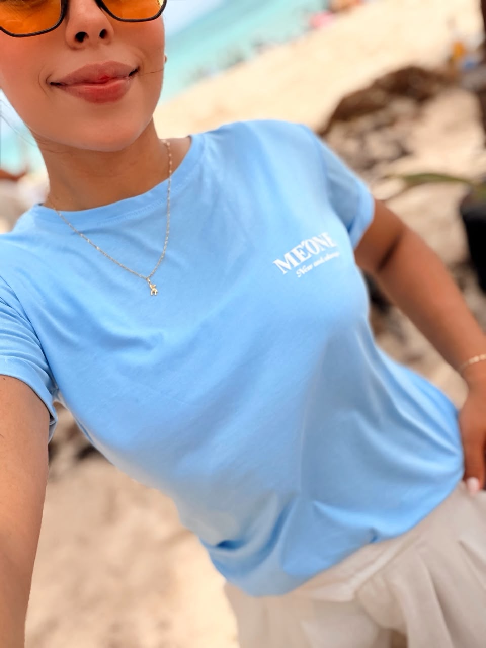 Camiseta regular fit - "Meone" Básica Celeste