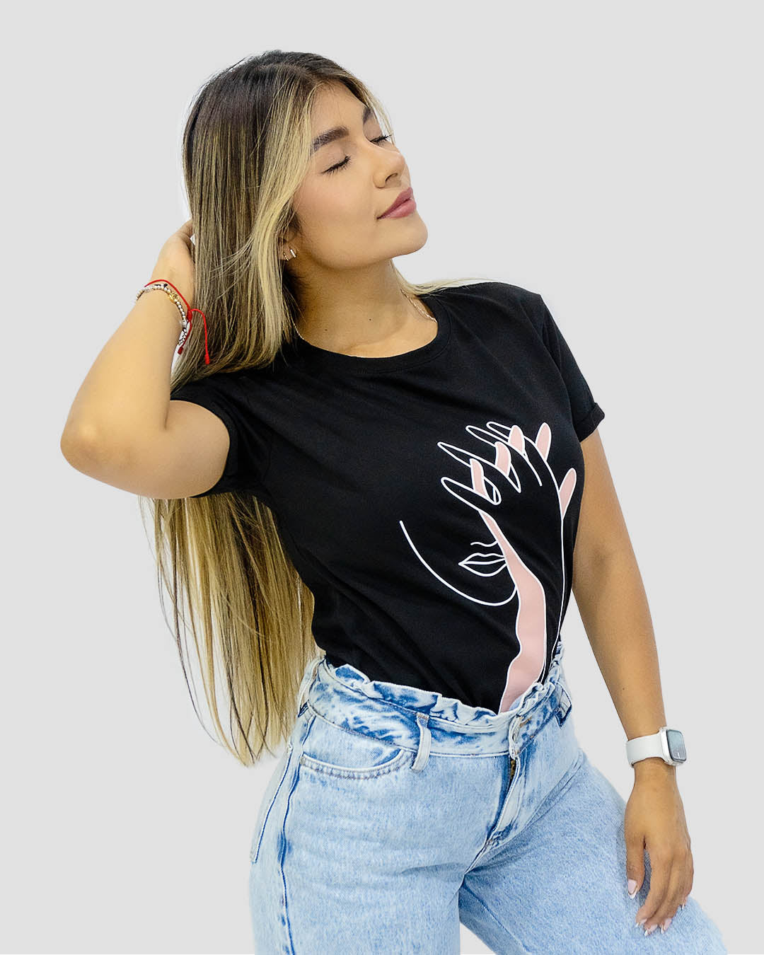 Camiseta RegularFit Manos - Mozzaar Camiseta RegularFit Manos
