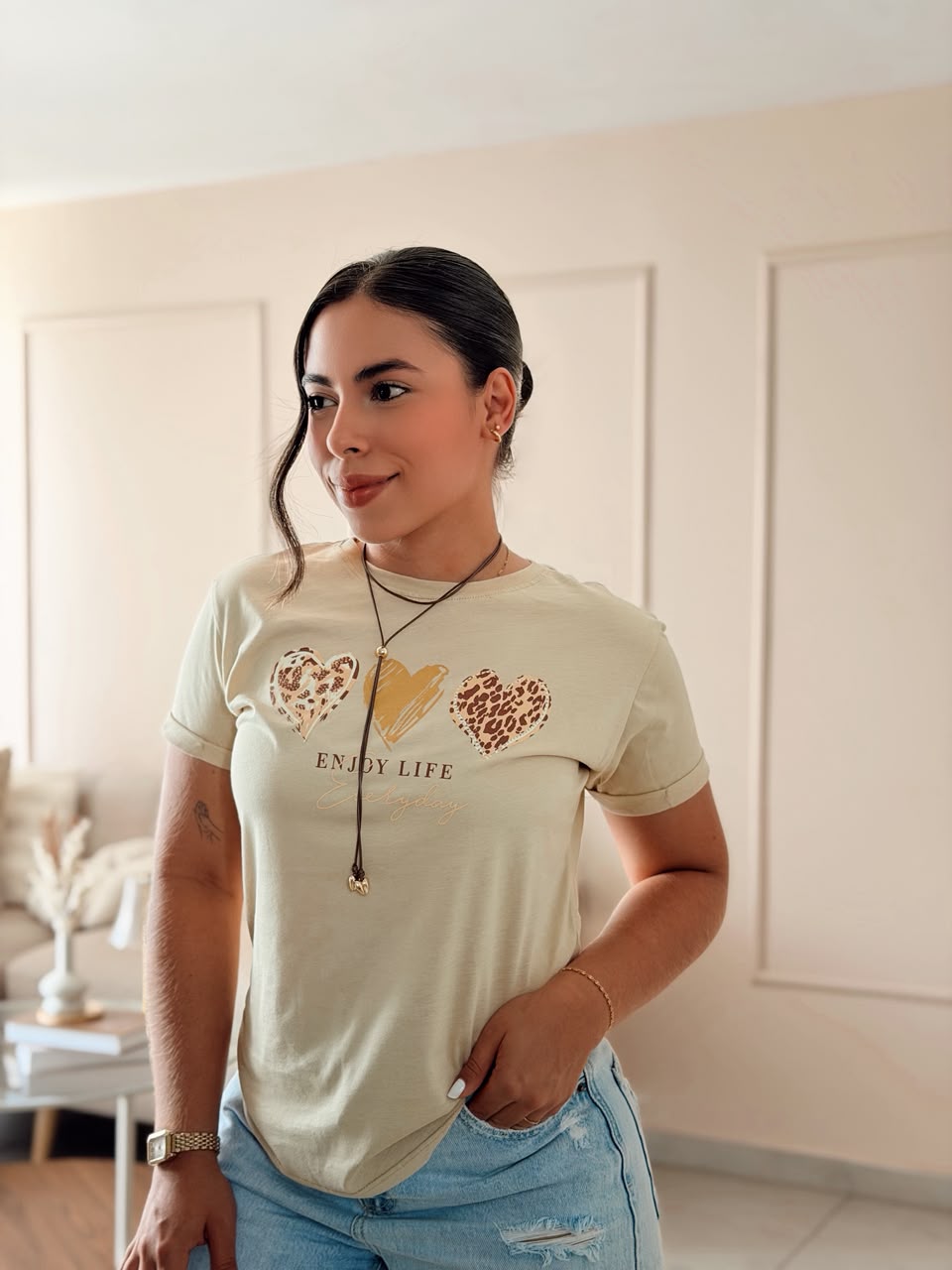 Camiseta regular fit - Enjoy Life Hearts