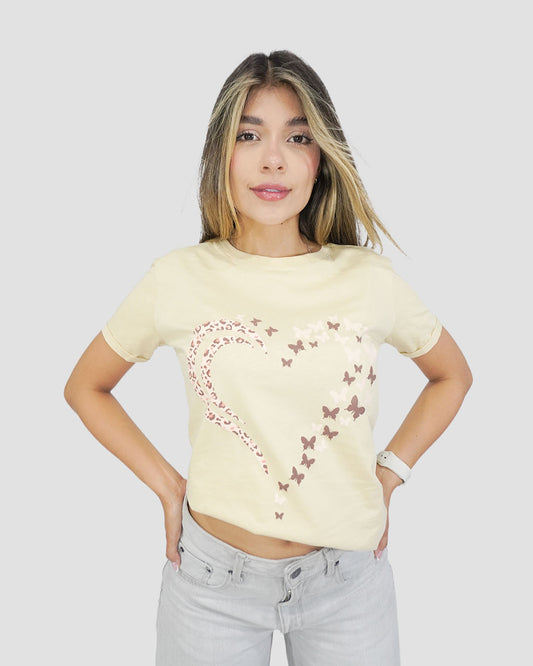 Camiseta RegularFit Mariposas en Vuelo